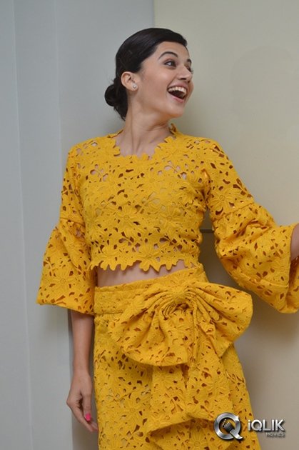 Taapsee-Pannu-at-Ghazi-Movie-Press-Meet